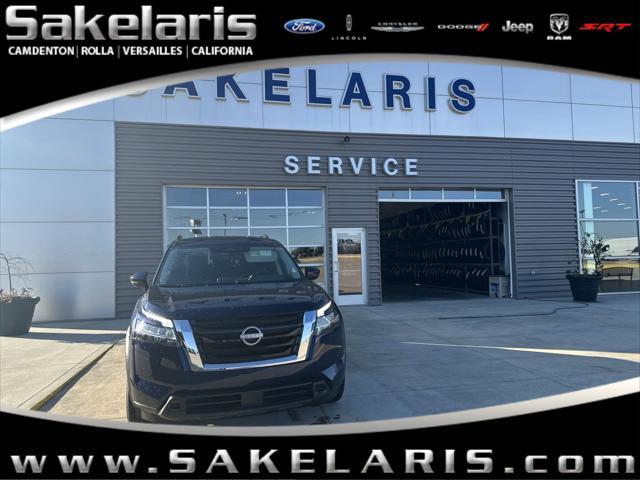 used 2022 Nissan Pathfinder car, priced at $27,999