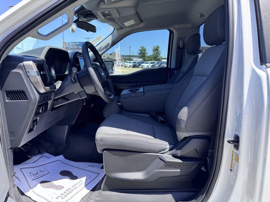 new 2025 Ford F-150 car, priced at $43,000