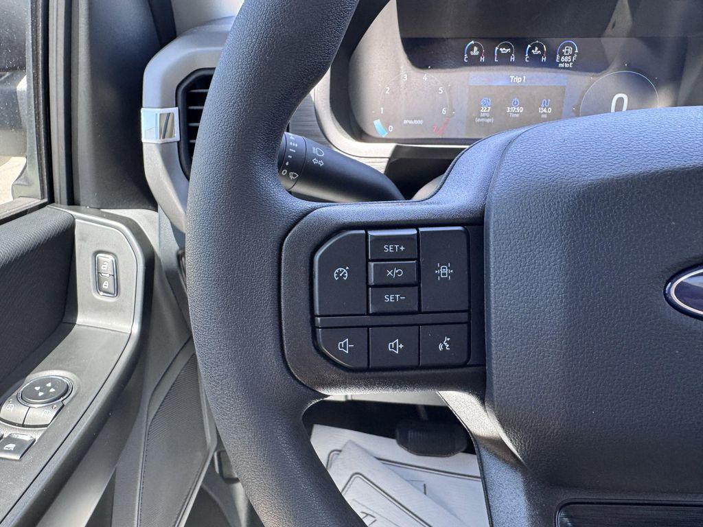 new 2025 Ford F-150 car, priced at $43,000