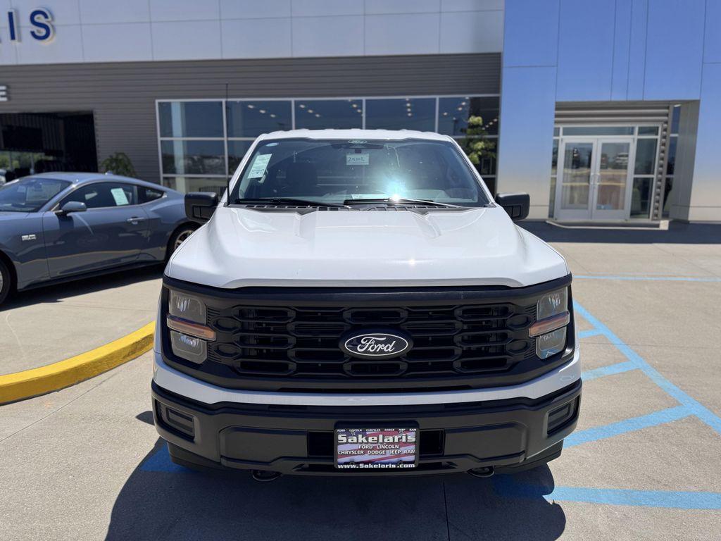 new 2025 Ford F-150 car, priced at $43,000