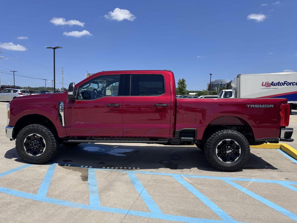 new 2025 Ford F-350 car, priced at $62,548