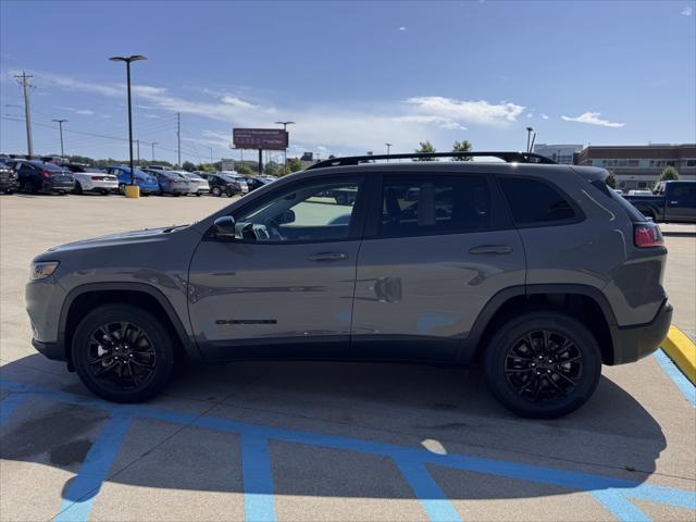 used 2023 Jeep Cherokee car, priced at $27,990