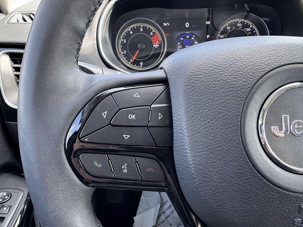 used 2023 Jeep Cherokee car, priced at $27,990