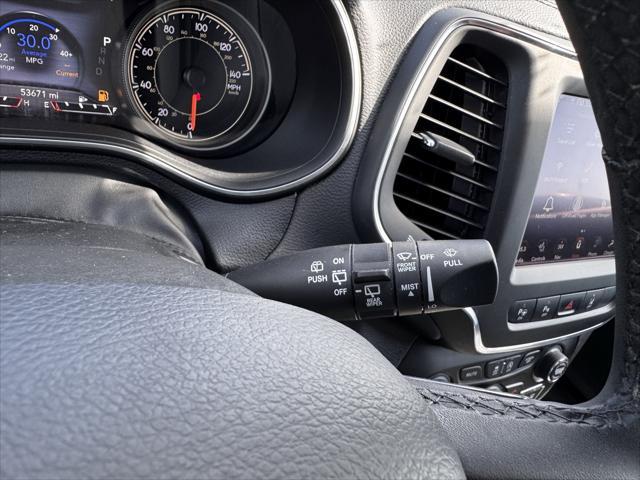 used 2023 Jeep Cherokee car, priced at $27,990
