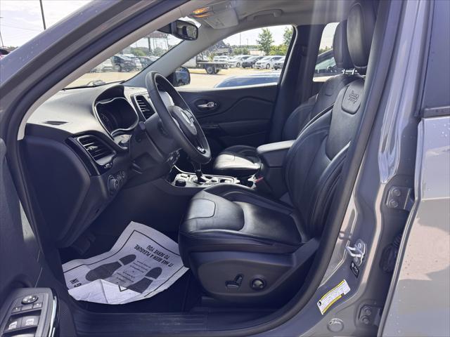used 2023 Jeep Cherokee car, priced at $27,990