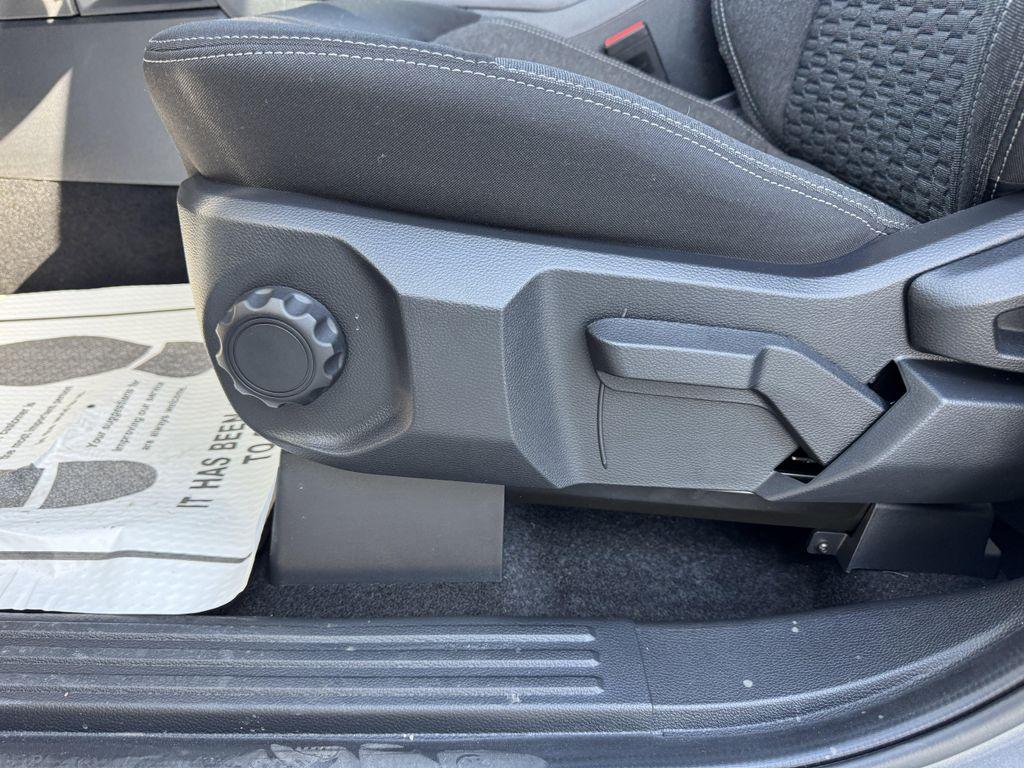 new 2025 Ford Ranger car, priced at $40,500