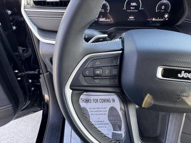 used 2023 Jeep Grand Cherokee car, priced at $32,990