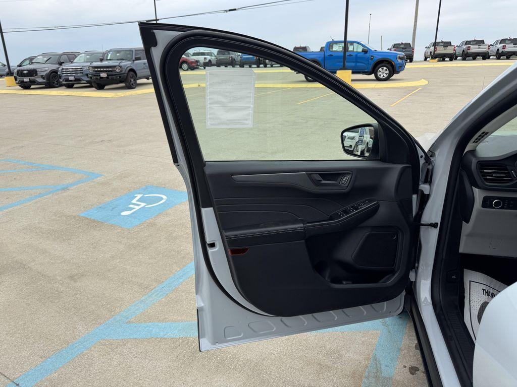 new 2026 Ford Escape car, priced at $33,680