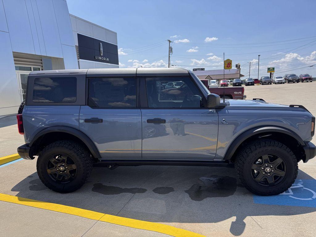 new 2024 Ford Bronco car, priced at $52,043