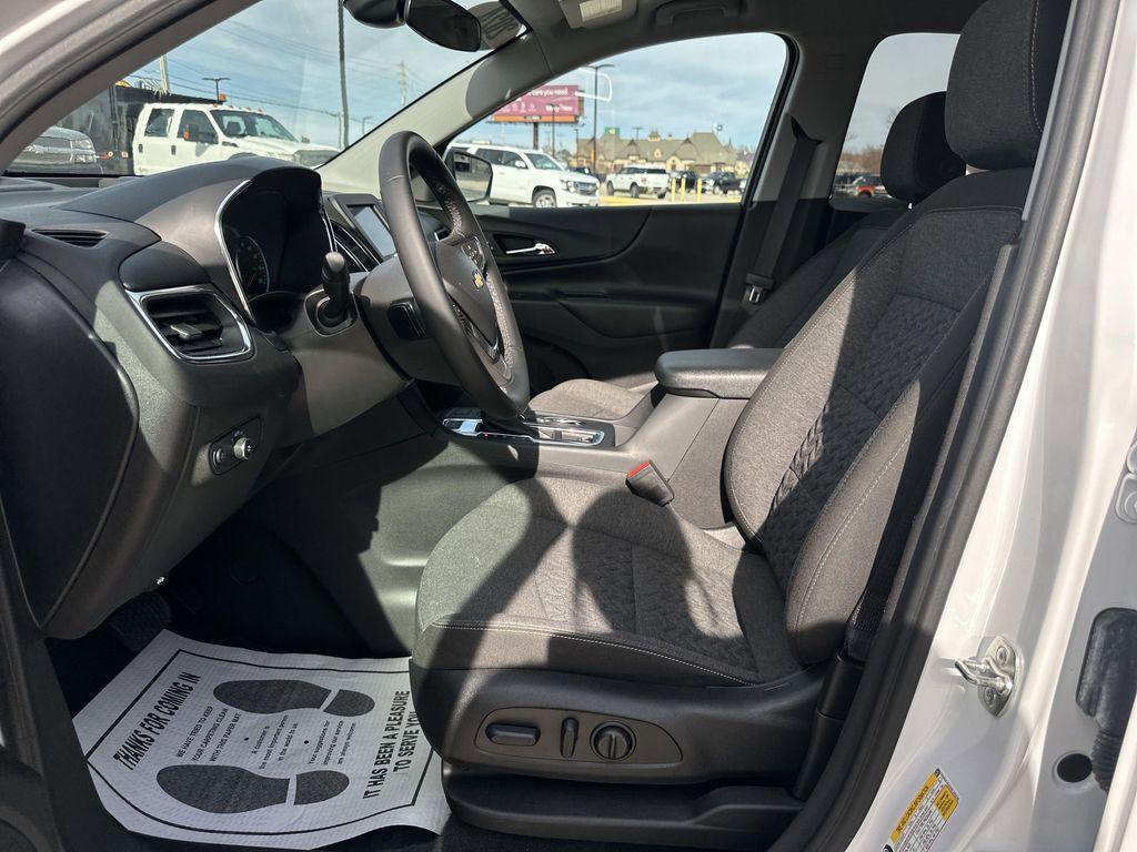 used 2024 Chevrolet Equinox car, priced at $28,740