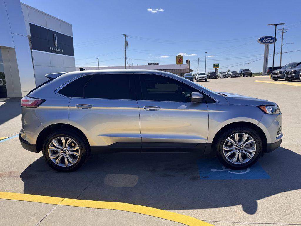 used 2022 Ford Edge car, priced at $24,990