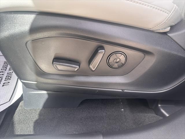 new 2025 Ford Explorer car