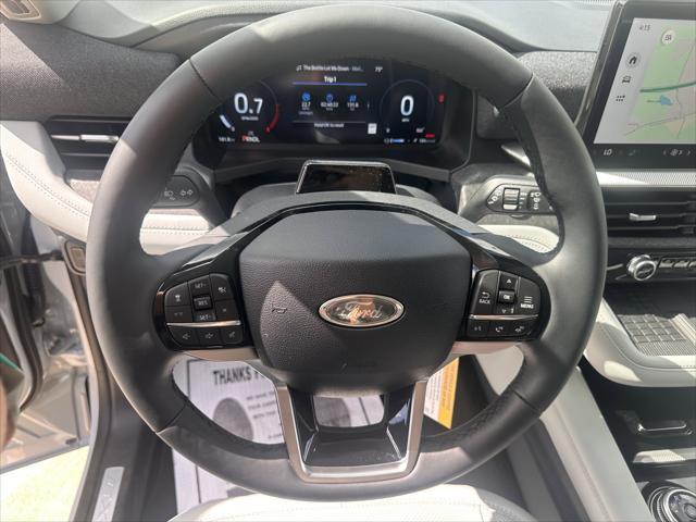 new 2025 Ford Explorer car