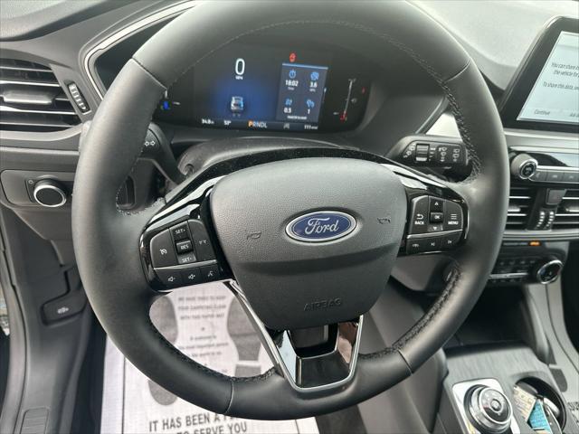 new 2025 Ford Escape car, priced at $31,040