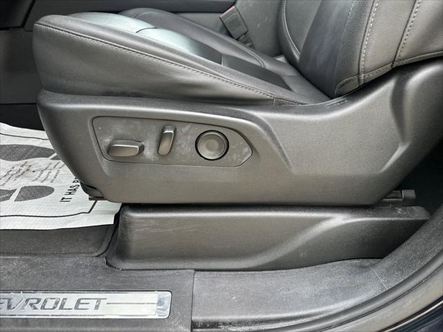 used 2023 Chevrolet Suburban car, priced at $44,999