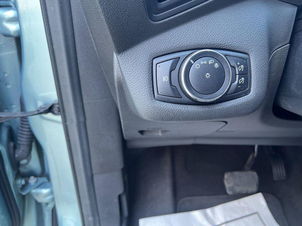 used 2013 Ford Escape car, priced at $10,999