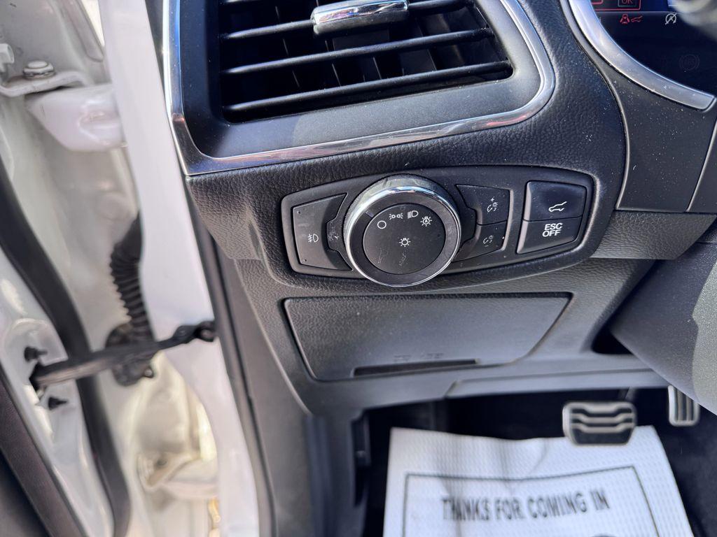 used 2020 Ford Edge car, priced at $27,999
