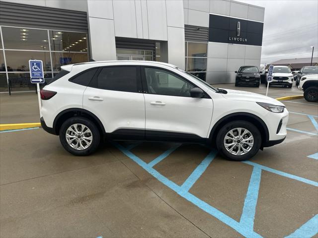 new 2025 Ford Escape car, priced at $32,040