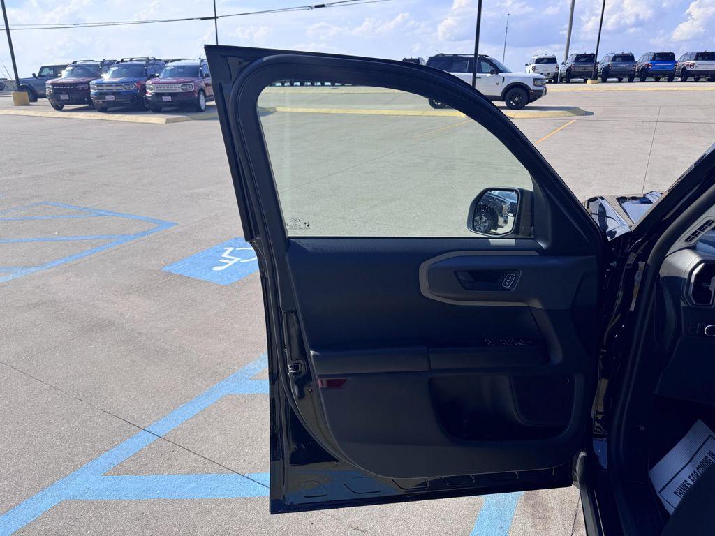 new 2025 Ford Bronco Sport car, priced at $34,925