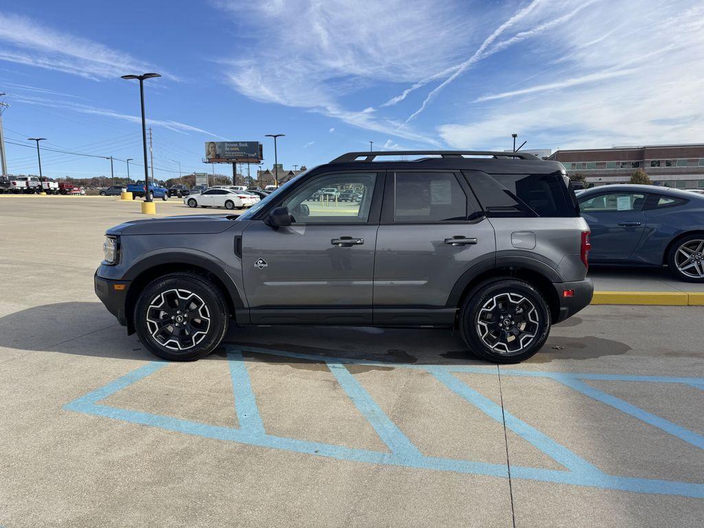 new 2025 Ford Bronco Sport car, priced at $38,975