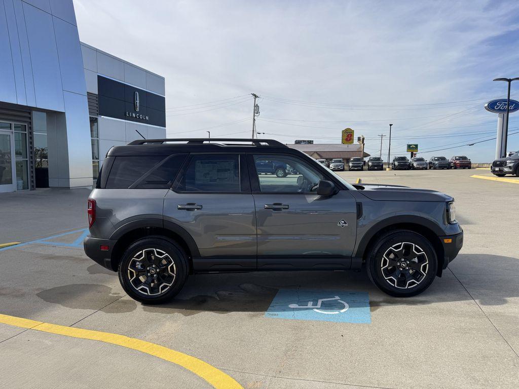 new 2025 Ford Bronco Sport car, priced at $38,975