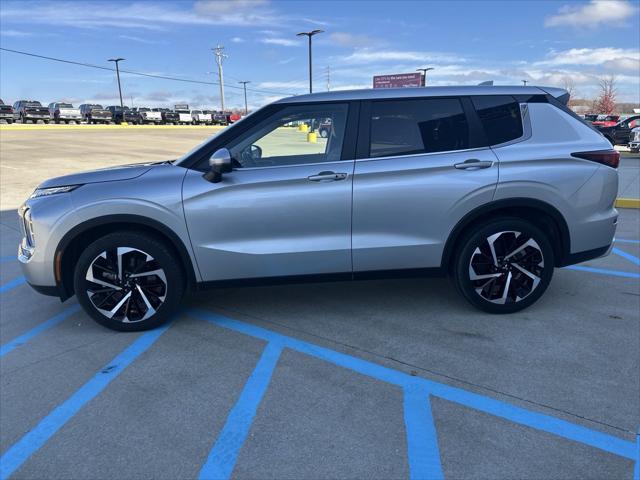 used 2024 Mitsubishi Outlander car, priced at $28,490