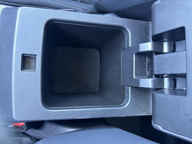 used 2024 Mitsubishi Outlander car, priced at $28,490