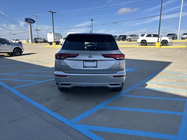 used 2024 Mitsubishi Outlander car, priced at $28,490