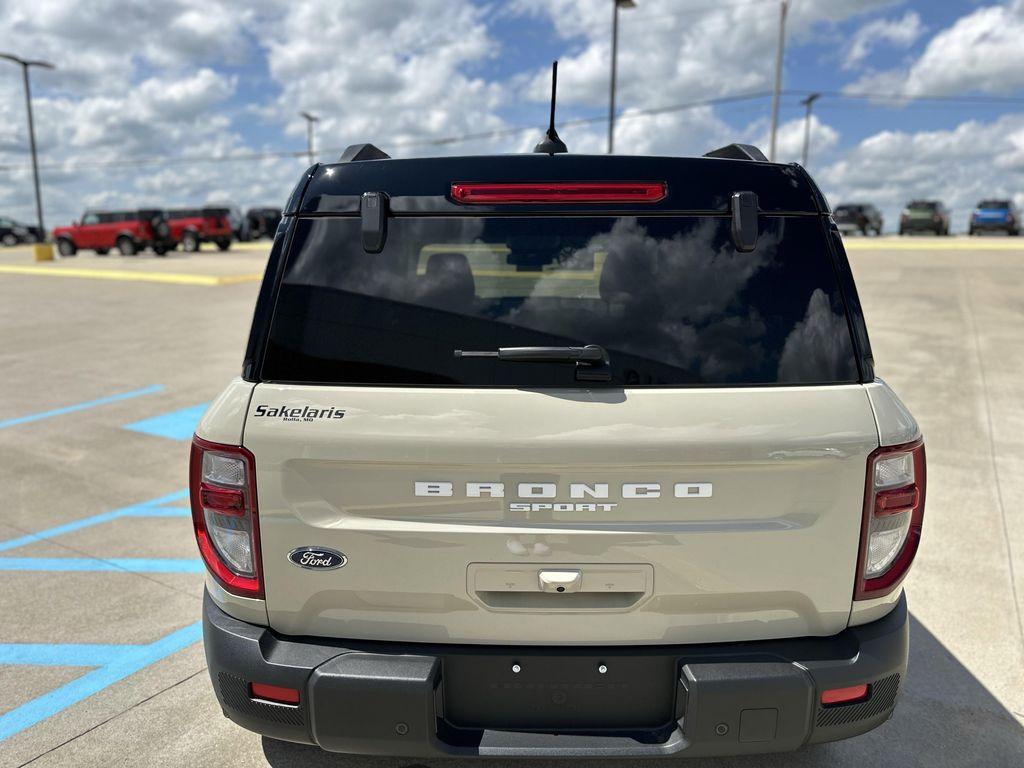 new 2025 Ford Bronco Sport car, priced at $40,075