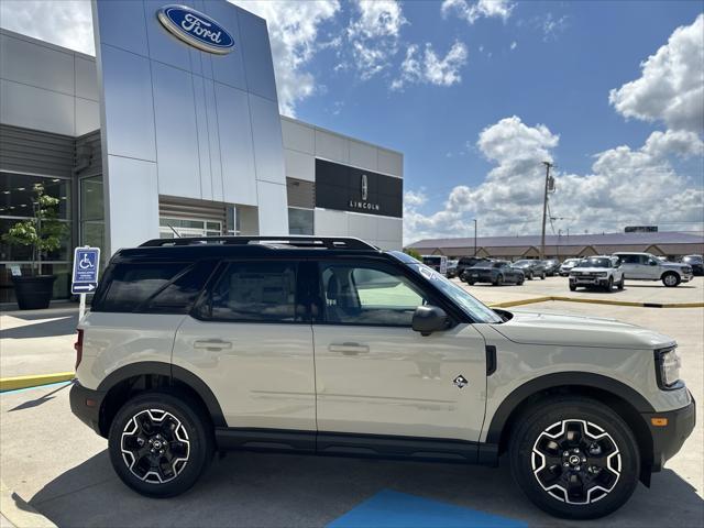 new 2025 Ford Bronco Sport car, priced at $40,075