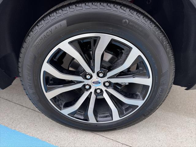 new 2025 Ford Explorer car, priced at $53,580