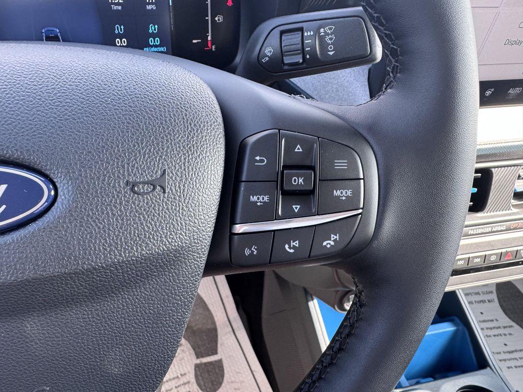 new 2025 Ford Maverick car, priced at $35,385