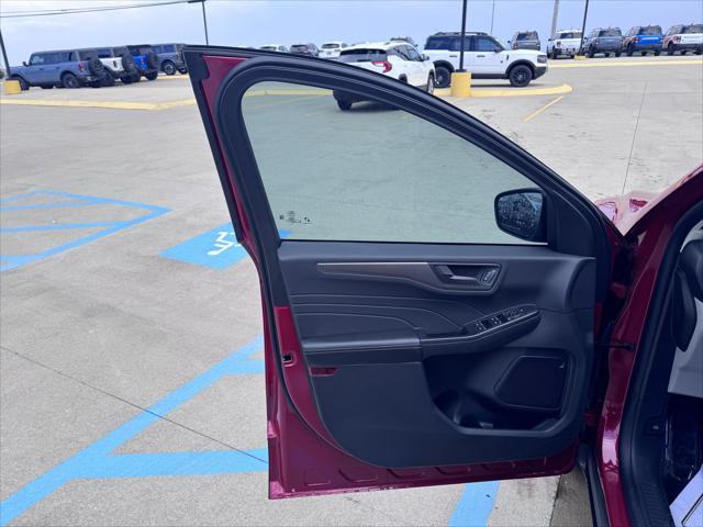 new 2025 Ford Escape car, priced at $32,500
