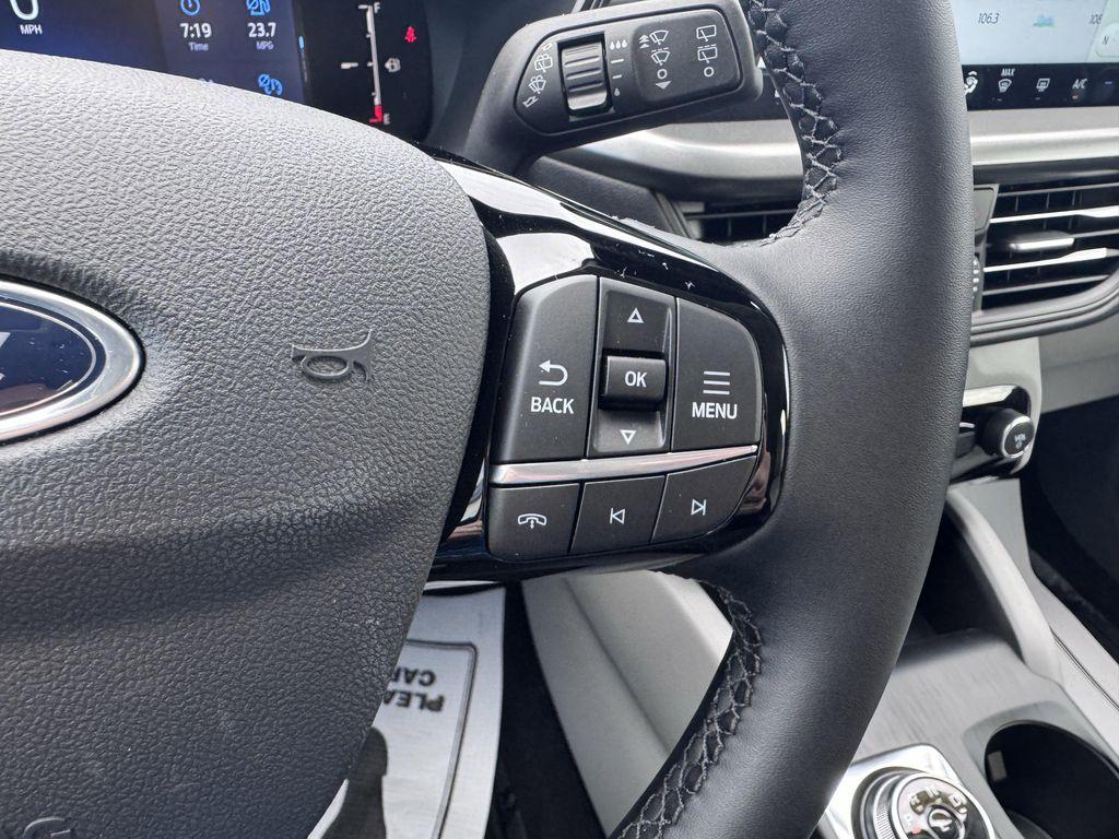 new 2025 Ford Escape car, priced at $32,500
