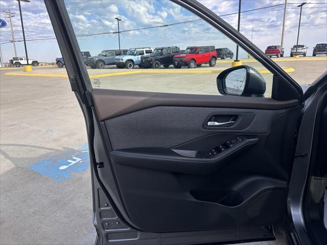 used 2023 Nissan Rogue car, priced at $23,700