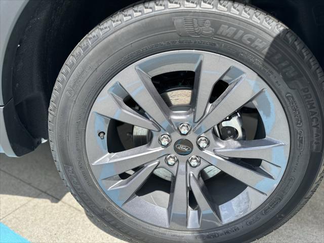 new 2025 Ford Explorer car, priced at $48,185