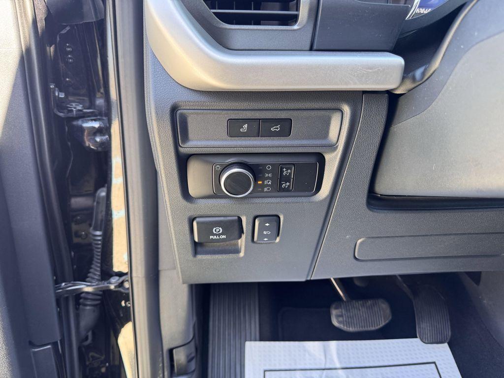 used 2024 Ford Expedition Max car, priced at $45,999