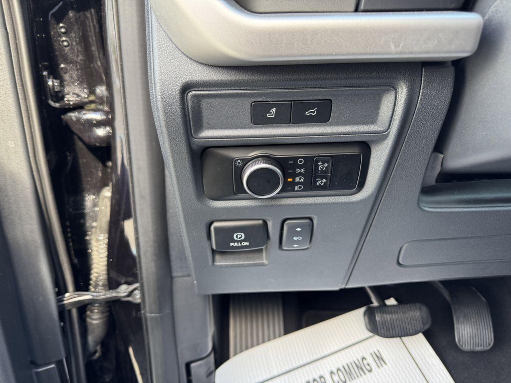 used 2024 Ford Expedition Max car, priced at $47,990