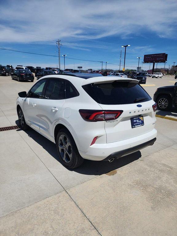 used 2023 Ford Escape car, priced at $28,990