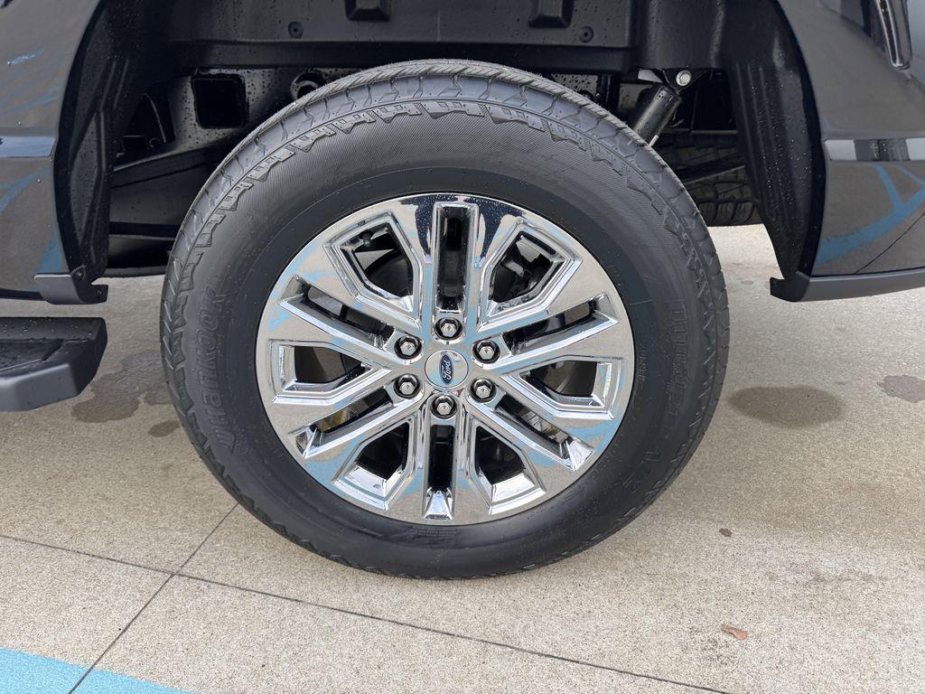 new 2025 Ford F-150 car, priced at $75,495