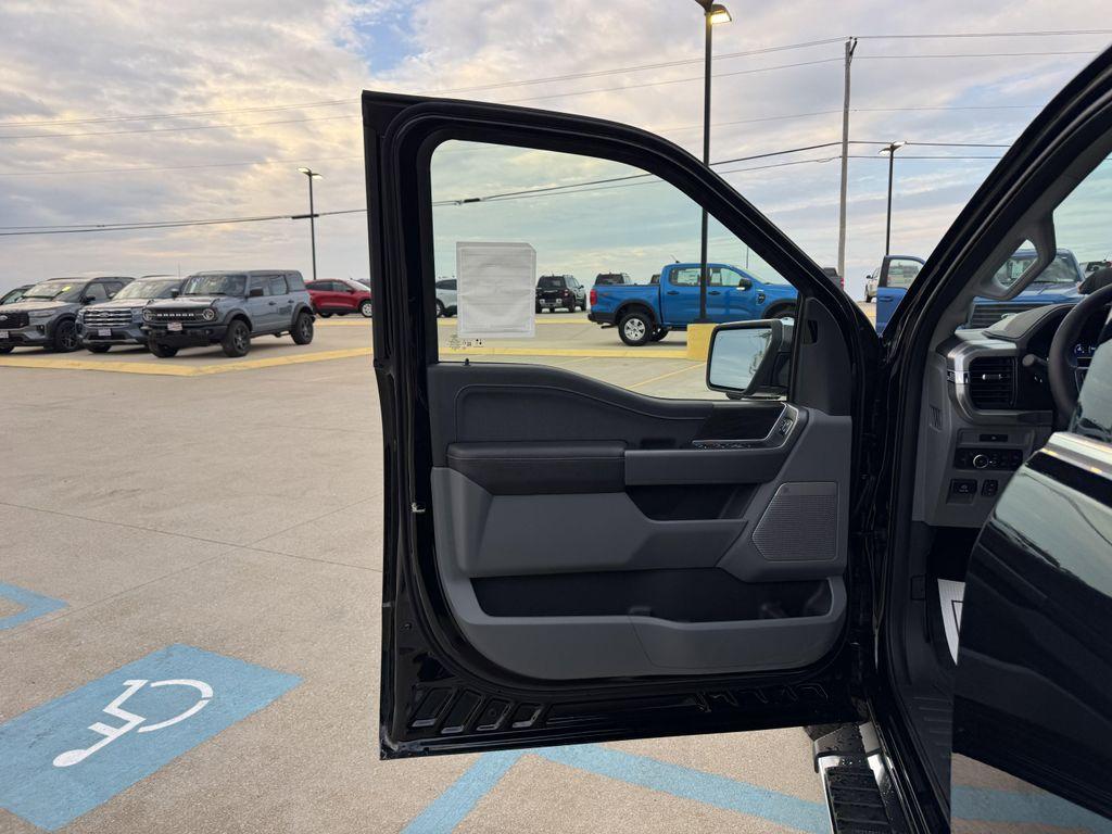 new 2025 Ford F-150 car, priced at $75,495