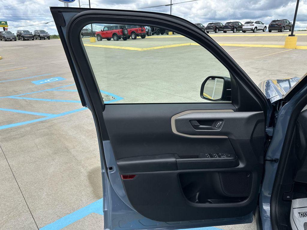 new 2025 Ford Bronco Sport car, priced at $33,780