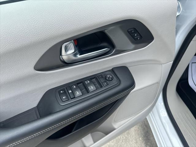 used 2023 Chrysler Pacifica car, priced at $24,990