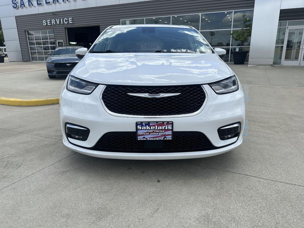 used 2023 Chrysler Pacifica car, priced at $22,999