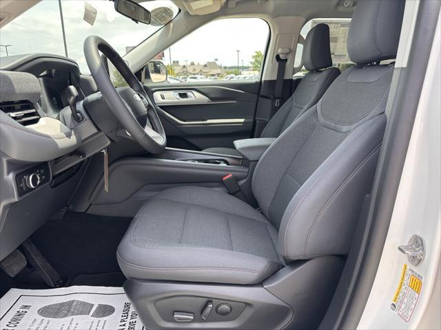 new 2025 Ford Explorer car, priced at $44,175