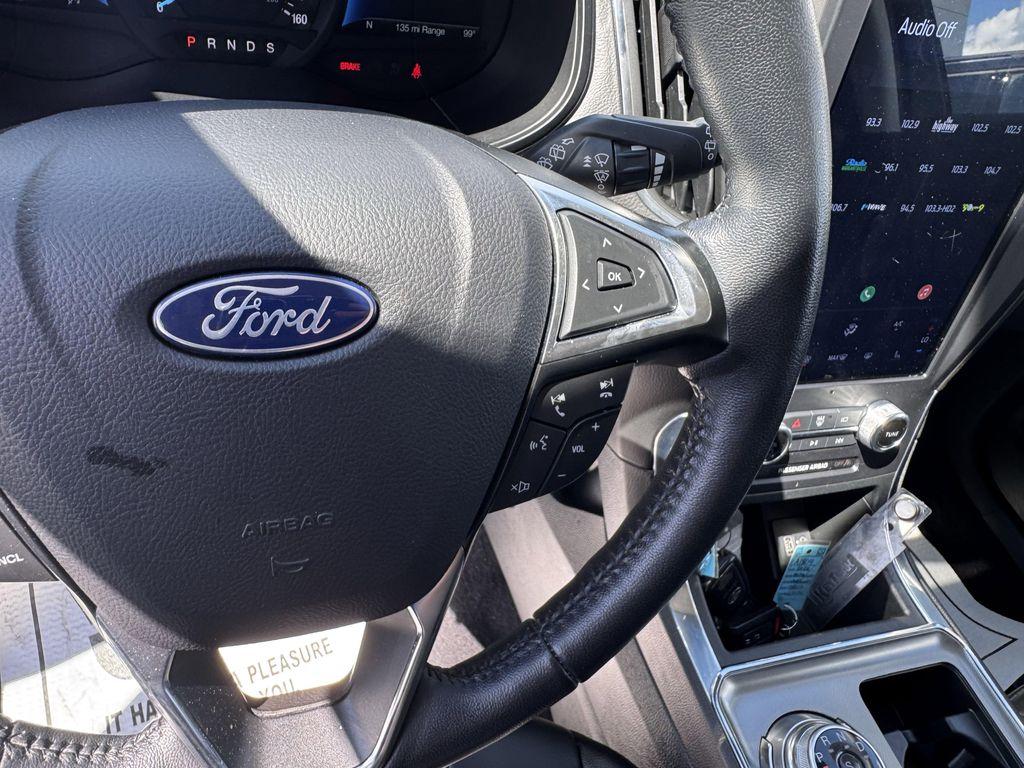 used 2024 Ford Edge car, priced at $32,990