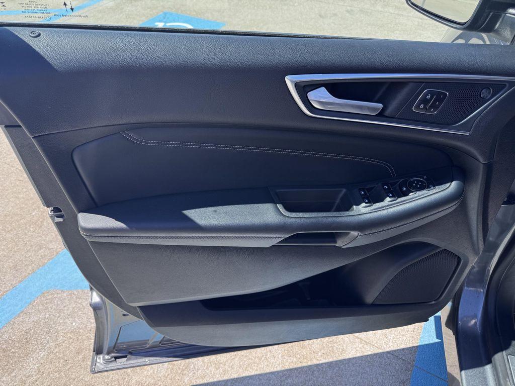 used 2024 Ford Edge car, priced at $32,990
