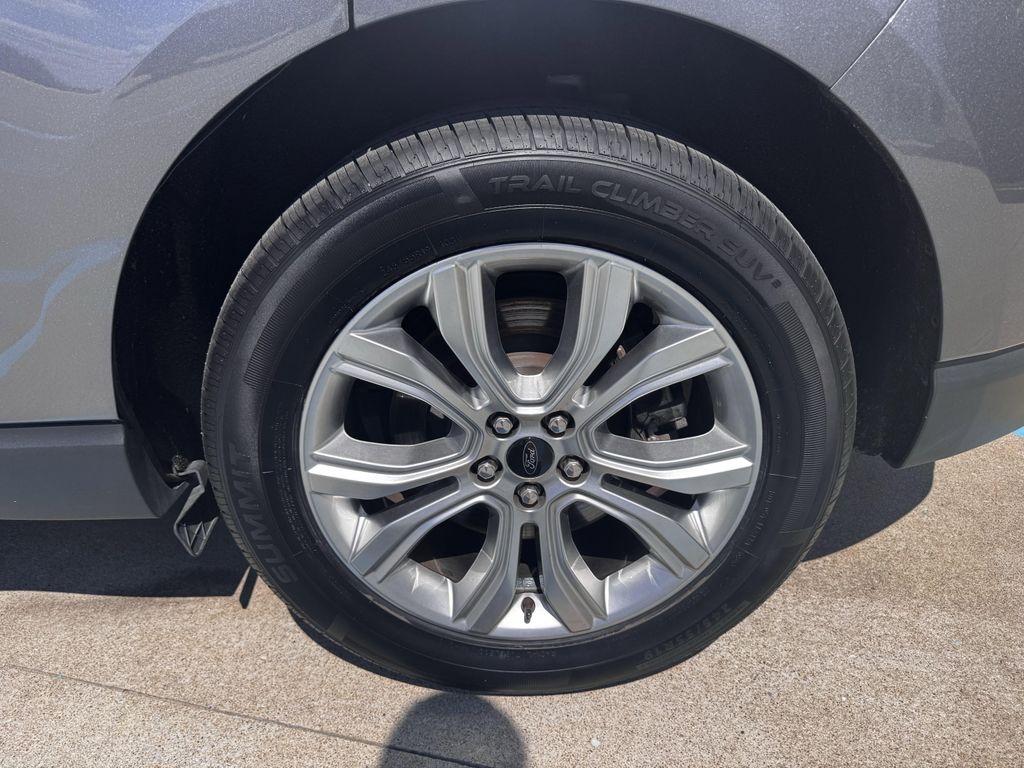 used 2024 Ford Edge car, priced at $32,990