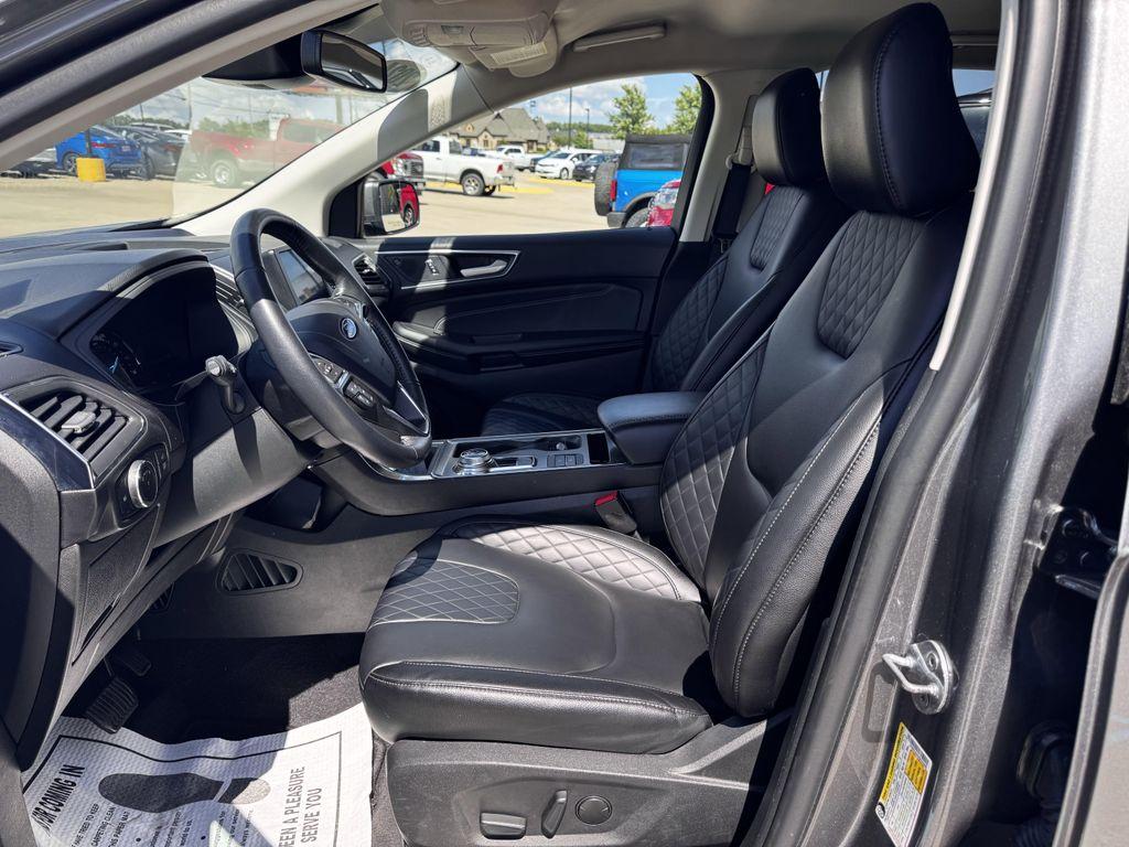 used 2024 Ford Edge car, priced at $32,990