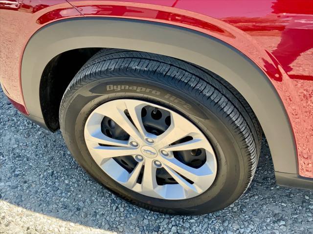 used 2025 Chevrolet Trax car, priced at $22,551